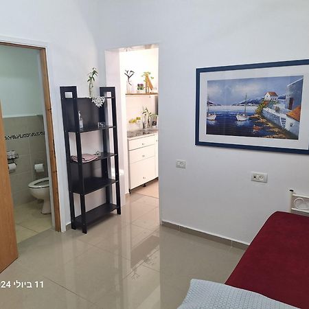הבית הירוק Otel Karmiel Dış mekan fotoğraf